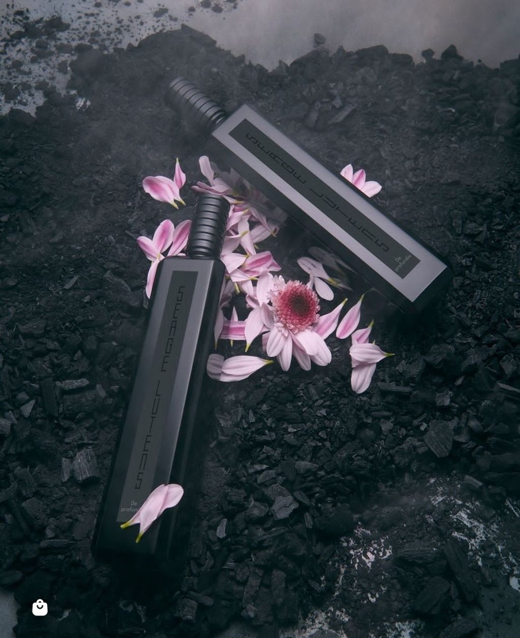 Picsart_22-09-11_20-57-11-768